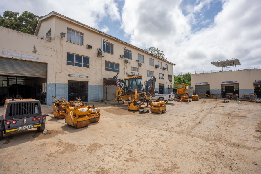 Commercial Property for Sale in Beacon Bay Eastern Cape